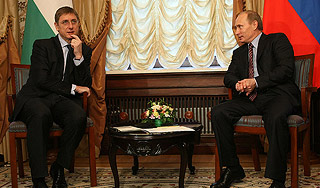 Путин направил "Южный поток" в Венгрию Путин направил "Южный поток" в Венгрию