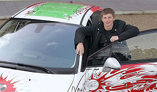 Аршавин совмещает футбол с автобизнесом Аршавин совмещает футбол с автобизнесом