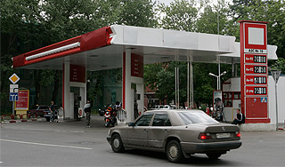 Крупные нефтяные компании лишатся АЗС Крупные нефтяные компании лишатся АЗС