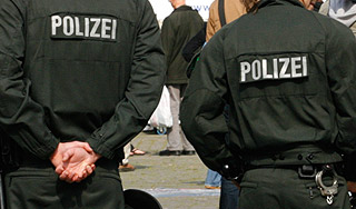 В Германии растреляли учащихся школы В Германии растреляли учащихся школы