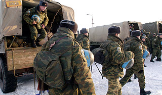 Кокойты зовет армию России в Осетию Кокойты зовет армию России в Осетию