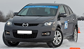 Mazda научила выходить из заноса Mazda научила выходить из заноса