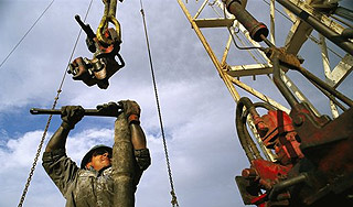 Цена на нефть резко выросла Цена на нефть резко выросла