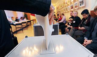 В трех регионах России выбирают мэров В трех регионах России выбирают мэров