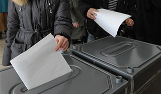 Российские регионы выбрали мэров столиц Российские регионы выбрали мэров столиц