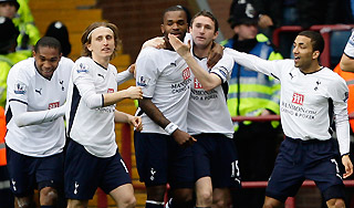 Команда Павлюченко помогла Аршавину Команда Павлюченко помогла Аршавину