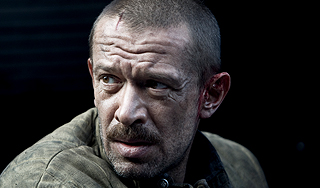 Толпа избила Владимира Машкова Толпа избила Владимира Машкова