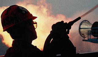 Стоимость нефти растет второй день подряд Стоимость нефти растет второй день подряд