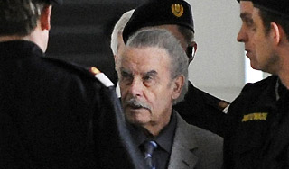 Австрийский маньяк Фритцль признал вину Австрийский маньяк Фритцль признал вину