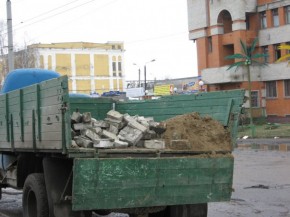 Брянское ГИБДД преследует участников акции против плохих дорог Так в Брянске за 400 млн. рублей ремонтируют дороги