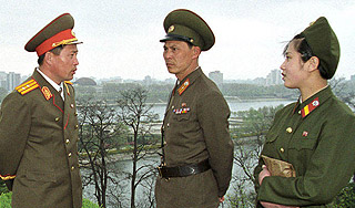 КНДР наладила связь с Южной Кореей КНДР наладила связь с Южной Кореей