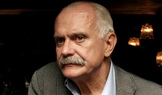 Михалков решил публично допросить Хуциева Михалков решил публично допросить Хуциева