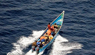 В плену пиратов находятся россияне В плену пиратов находятся россияне