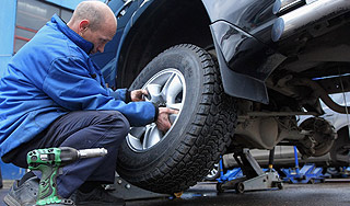 Дату перехода на зимнюю резину узаконят Дату перехода на зимнюю резину узаконят