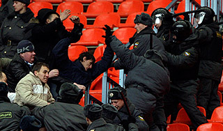 На российских фанатов завели уголовное дело На российских фанатов завели уголовное дело
