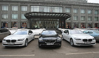 BMW начинает дорожные испытания в Москве BMW начинает дорожные испытания в Москве