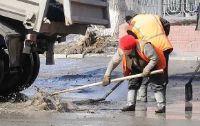 Брянская городская администрация мечтает о безопасных дорогах Ямочный ремонт на марше