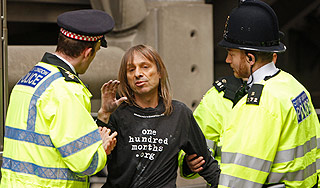 Cаммит G20 хотел сорвать Человек-паук Cаммит G20 хотел сорвать Человек-паук