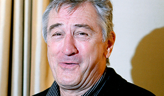 Роберт де Ниро накормит москвичей суши Роберт де Ниро накормит москвичей суши