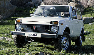 АвтоВАЗ готовит модернизированную "Ниву" АвтоВАЗ готовит модернизированную "Ниву"