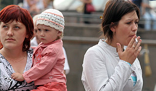 Россиянам запретят курить на улице Россиянам запретят курить на улице