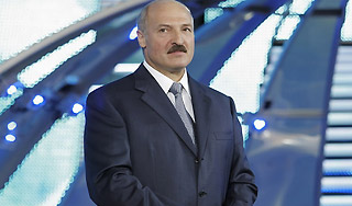 Лукашенко намерен преодолеть кризис первым Лукашенко намерен преодолеть кризис первым