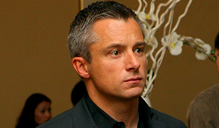 Бизнесмен Дымов вступил в "Единую Россию" Бизнесмен Дымов вступил в "Единую Россию"