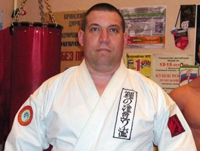 Зампрокурора Патов напал на человека в центре Брянска Николай Виткевич