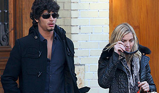 Иисус потерял друзей из-за Мадонны Иисус потерял друзей из-за Мадонны