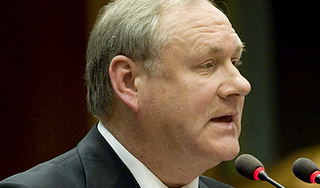 Мэр Риги требует отменить 9 мая Мэр Риги требует отменить 9 мая