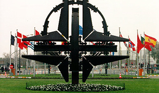 НАТО устроило дипломатический скандал НАТО устроило дипломатический скандал