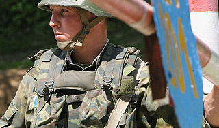 Россия взяла под охрану границы Абхазии Россия взяла под охрану границы Абхазии