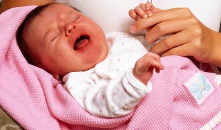 В подъезде многоэтажки нашли подкидыша В подъезде многоэтажки нашли подкидыша