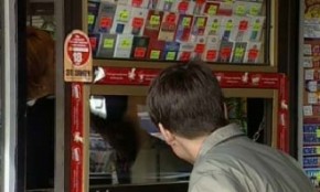 19-летнюю продавщицу киоска убили удавкой