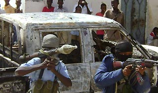 Пираты отпустили трех россиян Пираты отпустили трех россиян