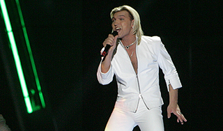 Белорус устроил скандал на "Евровидении" Белорус устроил скандал на "Евровидении"