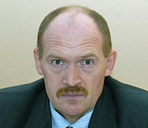 Главу администрации Брянска избрали со скандалом Сергей Смирнов