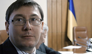 Луценко подал в суд на газету Вild Луценко подал в суд на газету Вild