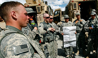 Страх заставил солдат США сжечь Библии Страх заставил солдат США сжечь Библии