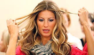 Известная супермодель ждет первенца Известная супермодель ждет первенца