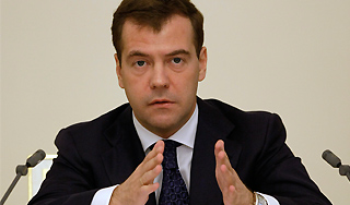 Медведев дал совет пессимистам Медведев дал совет пессимистам