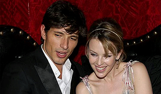 Певица Кайли Миноуг выходит замуж Певица Кайли Миноуг выходит замуж