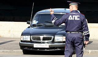 За сотрудниками ГИБДД началась видеослежка За сотрудниками ГИБДД началась видеослежка
