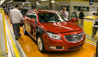 Покупка Opel поможет автопрому России Покупка Opel поможет автопрому России