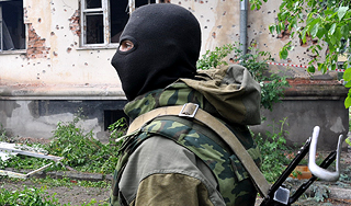 Спецназ отобрал у боевиков еду Спецназ отобрал у боевиков еду