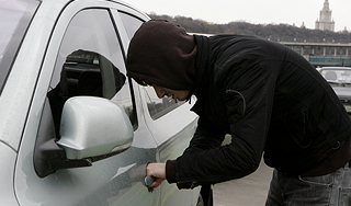 Куда пропадают угнанные в России авто Куда пропадают угнанные в России авто