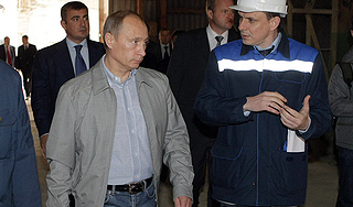 Путин помог заложникам Пикалево Путин помог заложникам Пикалево