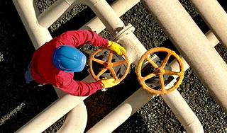 Узбекистан грозит перекрыть газовую трубу Узбекистан грозит перекрыть газовую трубу