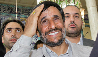 Штаб Ахмадинеджада заявил о его победе Штаб Ахмадинеджада заявил о его победе