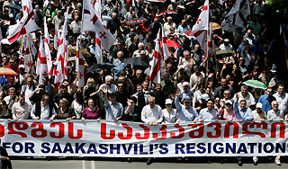 В Грузии разгромлен лагерь оппозиции В Грузии разгромлен лагерь оппозиции